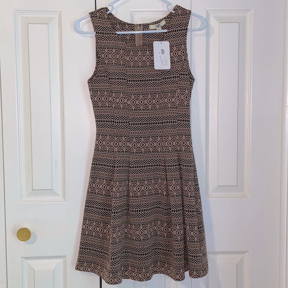 Ya Los Angeles 👼🏼 “By the Nile” Dress - Size: S